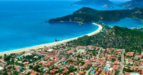 Turizm okullarının tatil takvimleri, sezon açılışı ve kapanışıyla uyumlu hale getirilsin!