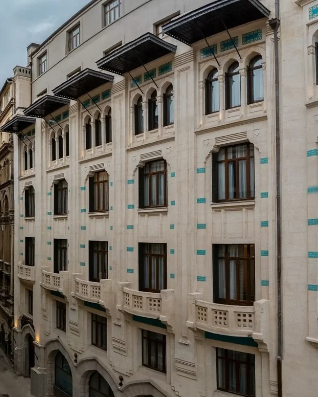 Restorasyona yön veren keşif, bir sahafta bulunan bavulla başladı: Tarihi yapı otel olarak  kapılarını açtı