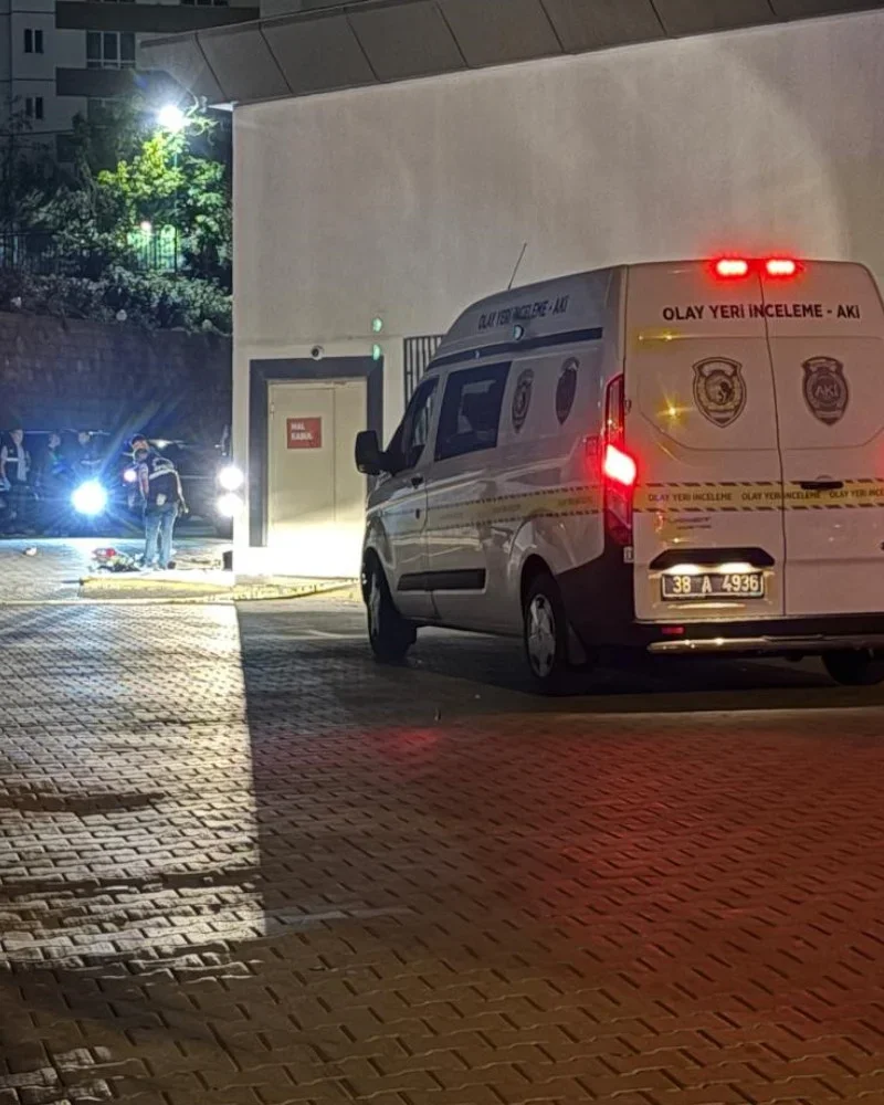 Otelde kadın cinayeti Kadını otelin 5’inci katından aşağıya attı