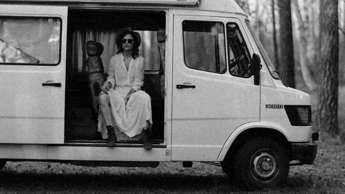 Kamuya açık alanlardaki karavan sayısı artınca, İstanbul Valiliği genelge yayımladı