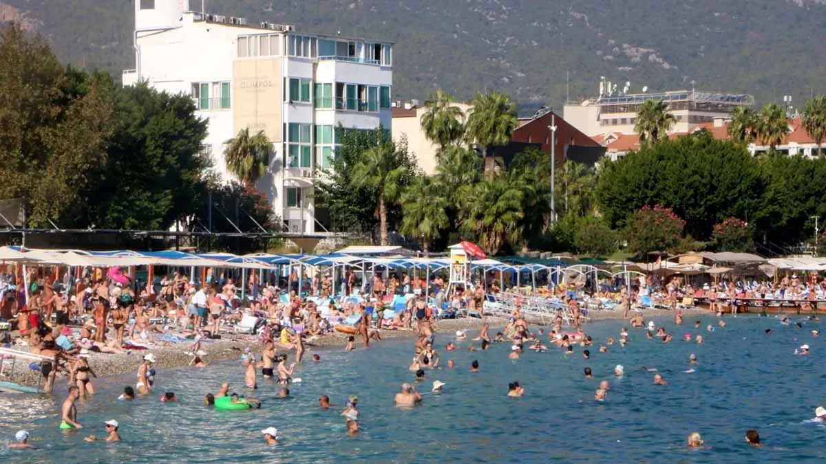 Her 3 Rus turistten biri tatil için Kemer’i tercih ediyor 